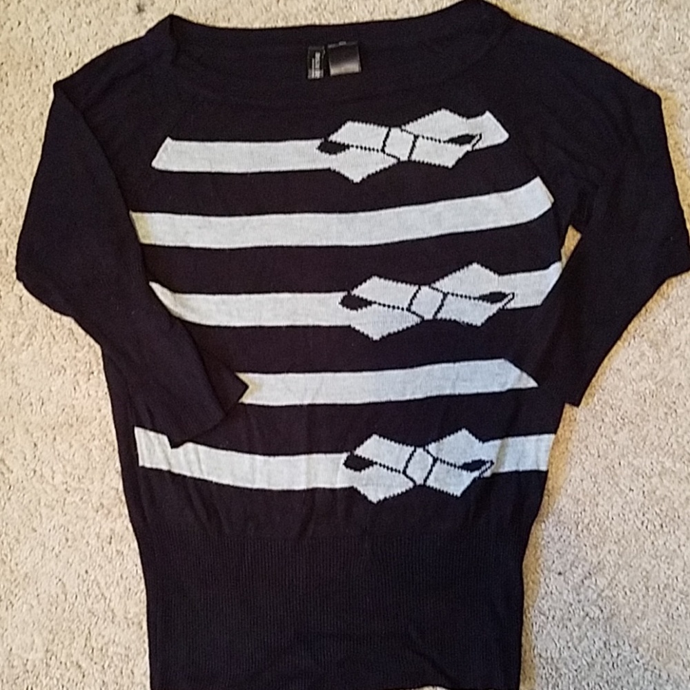 Bow tie shirt